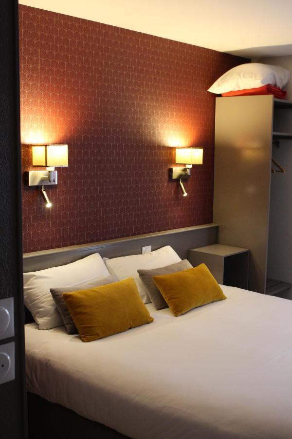 Hotel Crocus Caen Memorial Екстер'єр фото